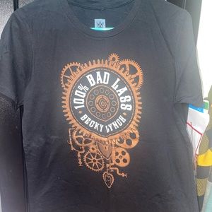 Woman’s XL WWE Becky Lynch tshirt